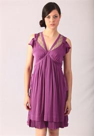 Lisa Ho dress (was $799, now $319). www.dressyouup.com.au Lisa Ho dress (was $799, now $319). www.dressyouup.com.au
