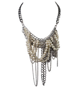 Katiebo Pearls and Chain necklace $49.95. www.katiebo.com.au
