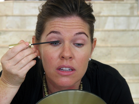 Wiggle your mascara brush from side to side, brushing outward and up Wiggle your mascara brush from side to side, brushing outward and up