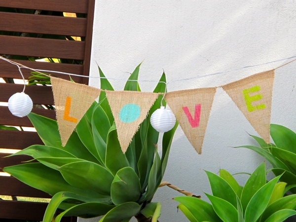 Love bunting Love bunting