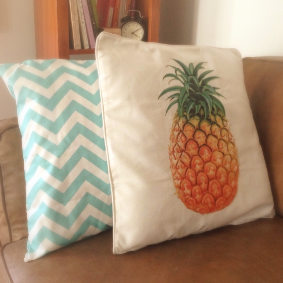 Cush and Co chevron cushion | Poduszka pineapple cushion