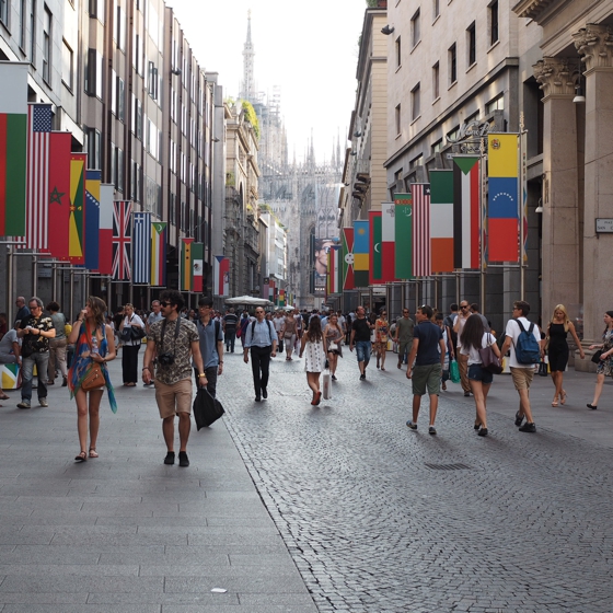 Shopping in Milan, Italy | Corso Vittorio Emanuele