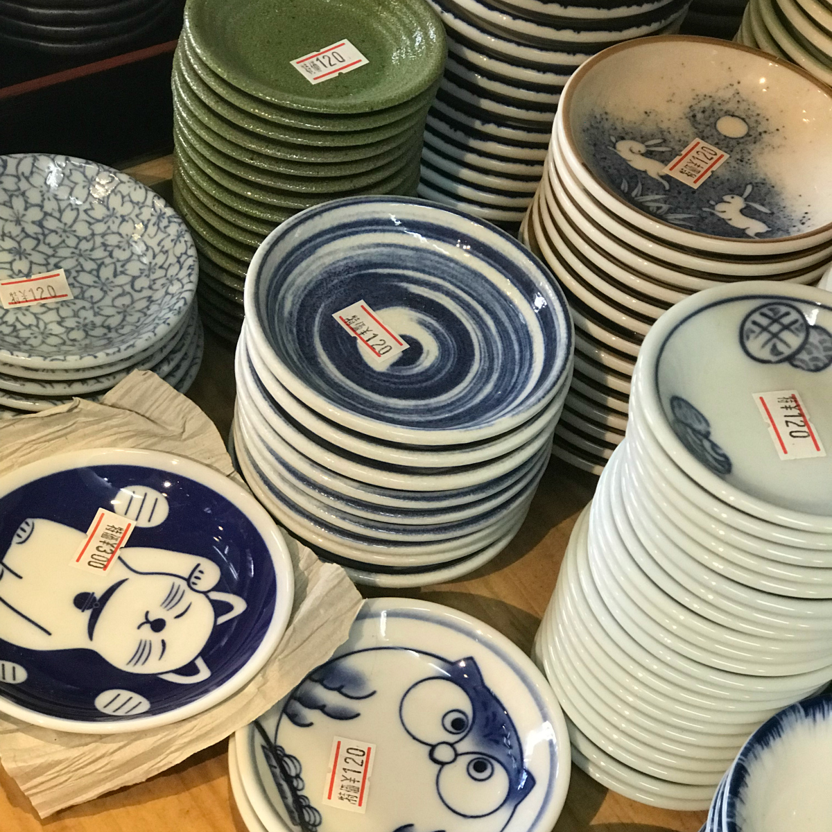 Japanese porcelain, Tsukiji Outer Markets, Tokyo, Japan | 48 hours in Tokyo